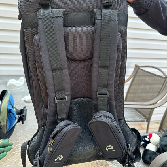 Bobble Blue Hardshell Backpack with small bags - Picture 6 of 8